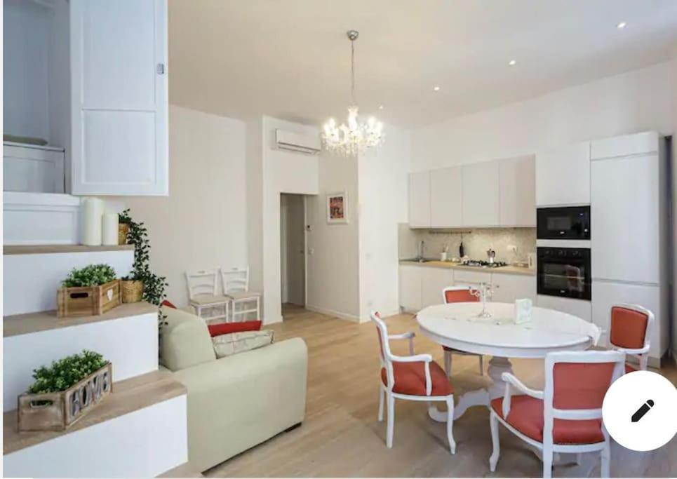 Apartamento Casa Nel Cuore Della Citta Rapallo Exterior foto