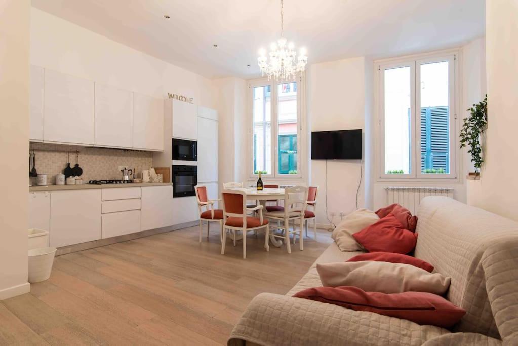 Apartamento Casa Nel Cuore Della Citta Rapallo Exterior foto